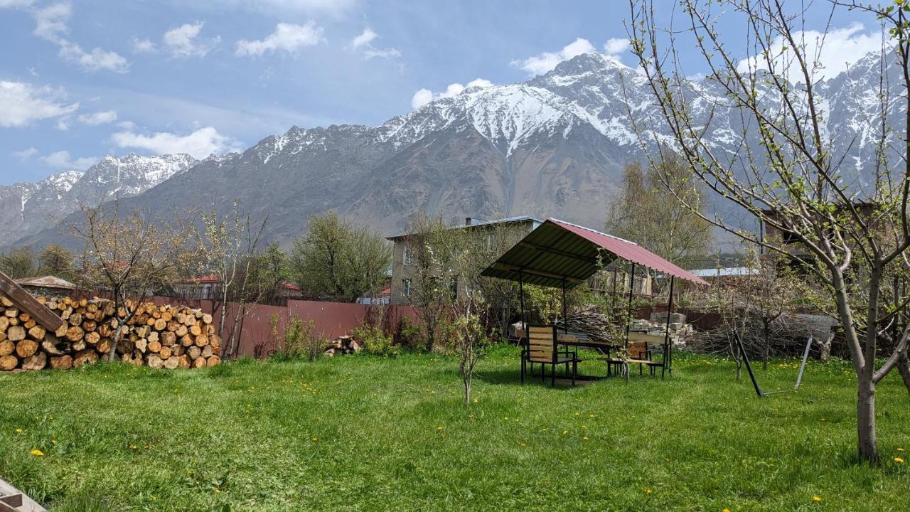 Kazbegi Green Yard 호텔 외부 사진